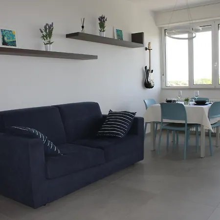 Apartman Newton30 - Luminoso Bilocale In Zona Servita Ravenna